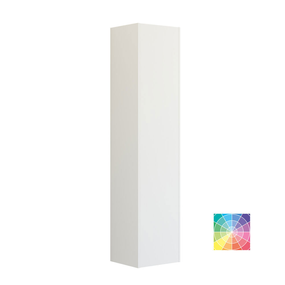 Stor badrumsinspiration i nordisk stil med badrumsmöbler i ljusblå färg och träbänkskiva med elegant fristående handfat, fiskbensgolv i trä som skapar en ljus och klassisk stil