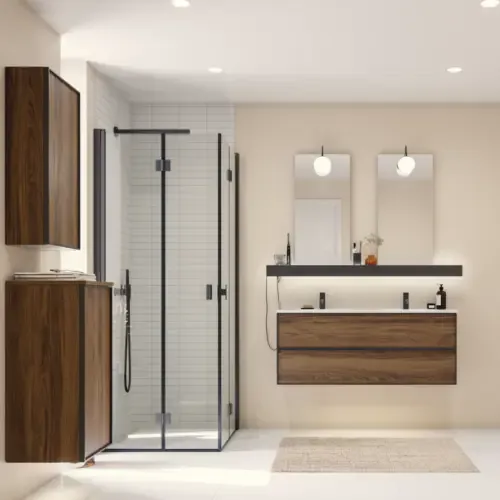 Stort badrumsinspiration med möbler i brun ek med svarta ramar, dubbelhandfat och svart hylla, speglar med rundade hörn, svart hörndusch med vikdörrar, vita kakelplattor och beige väggar för ett modernt uttryck