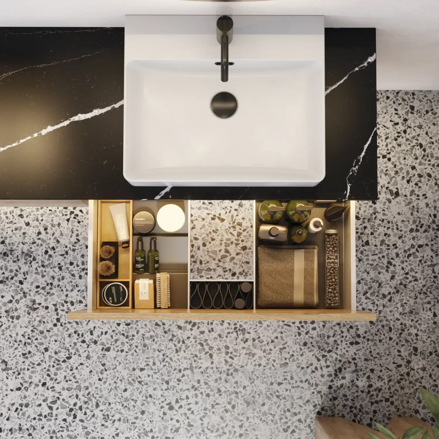 Stor urban badrumsinspiration med möbler i naturlig ek, stenbänkskiva med fyrkantig vask, runt spegel med svart kant, naturfärger och terrakottagolv ger en industriell och modern känsla